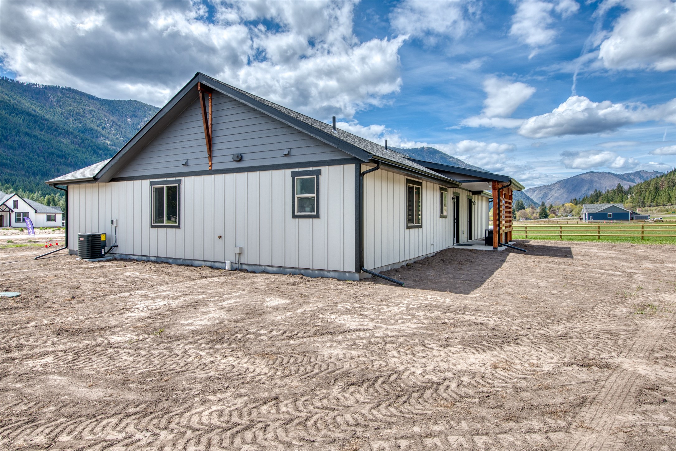 Alberton, Montana 59820, United States, 3 Bedrooms Bedrooms, ,2 BathroomsBathrooms,Residential,Pending,65359