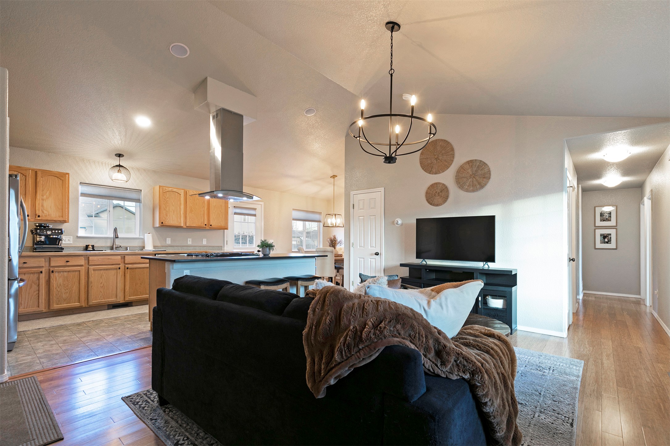 2629 Mary Jane Boulevard