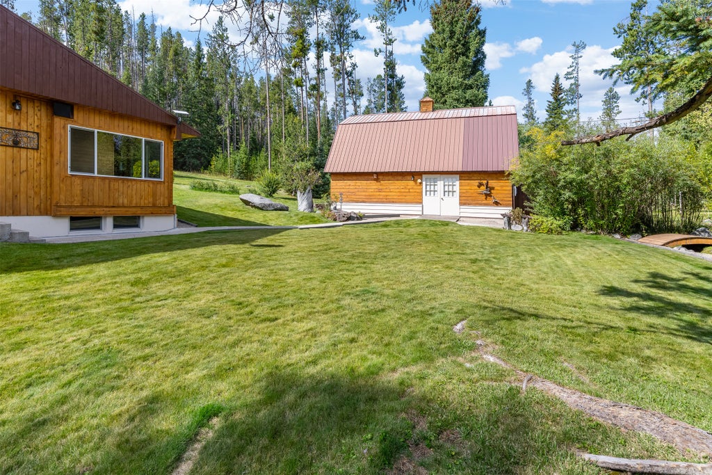 Photo of 105 Yankee Flats Road, Anaconda, MT 59711 (MLS # 30077863)