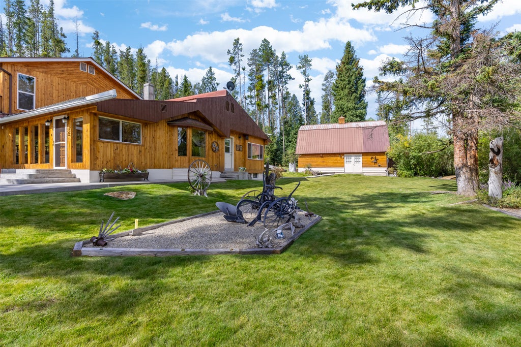 Photo of 105 Yankee Flats Road, Anaconda, MT 59711 (MLS # 30077863)