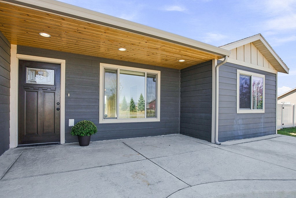 Photo of 1125 Tiller Court, Helena, MT 59602 (MLS # 30077789)