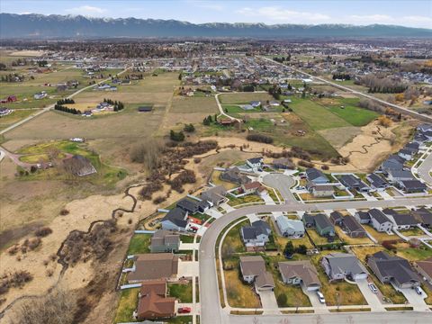 Tiny photo for 383 Mountain Vista Way, Kalispell, MT 59901 (MLS # 30068215)