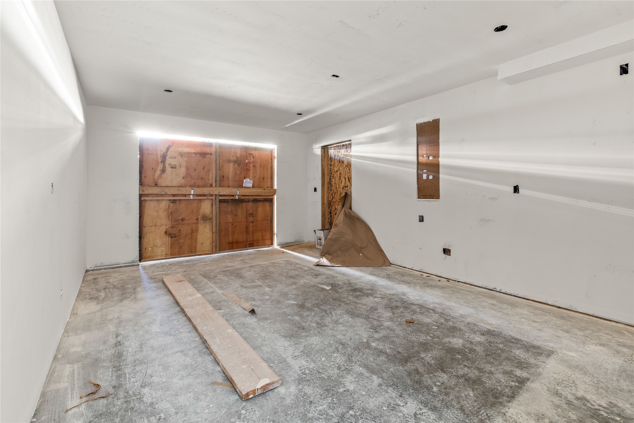 632 N 5th Street W E