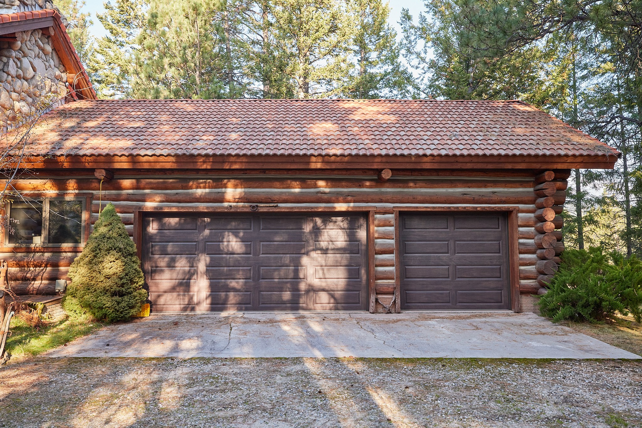 2133 Lost Horse Trail