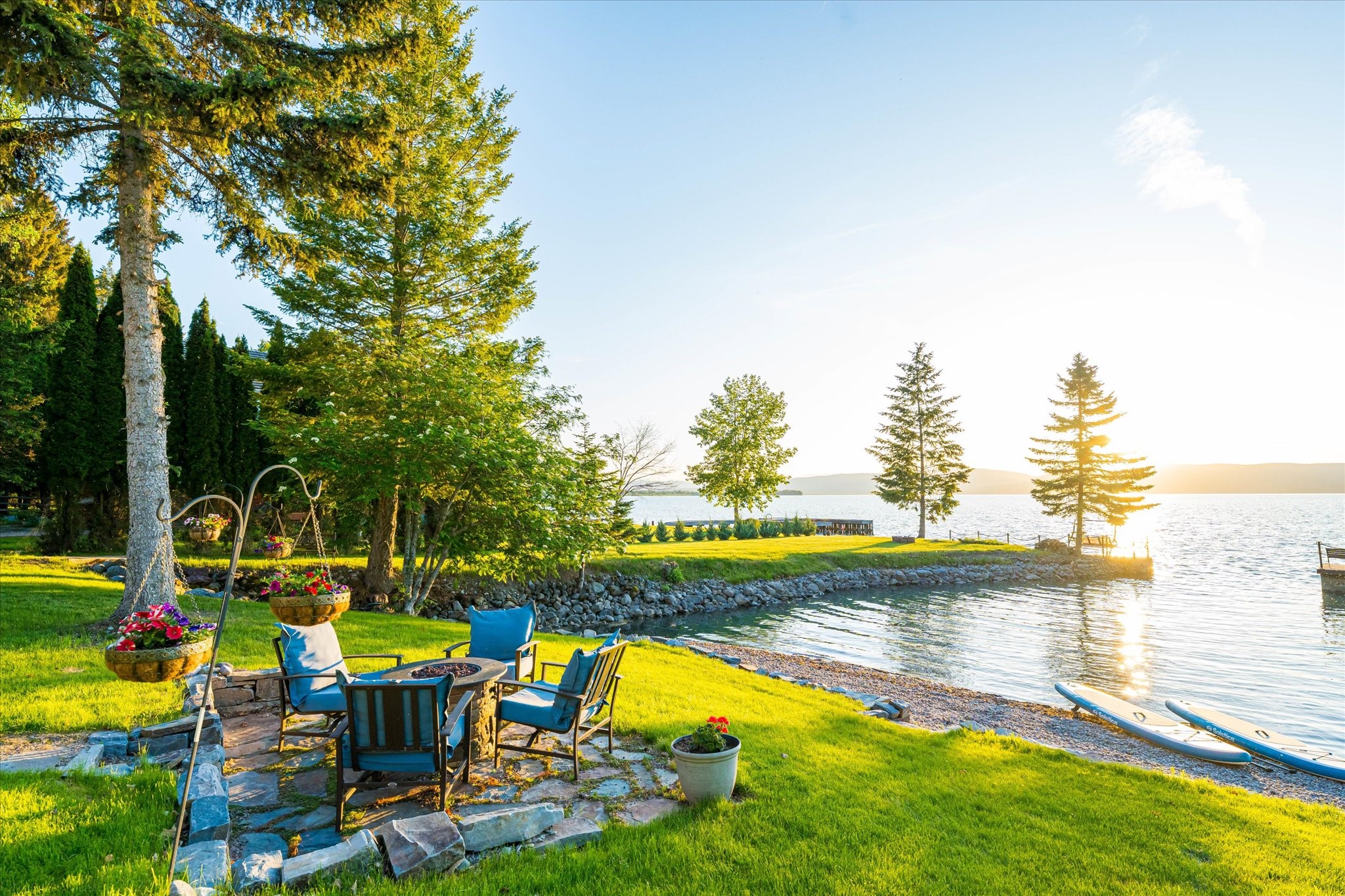 Polson, Montana 59860, United States, 4 Bedrooms Bedrooms, ,3 BathroomsBathrooms,Residential,Active,103590