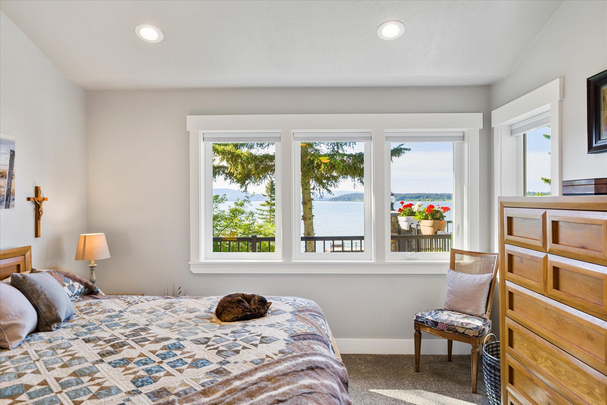 Polson, Montana 59860, United States, 4 Bedrooms Bedrooms, ,3 BathroomsBathrooms,Residential,Active,103590