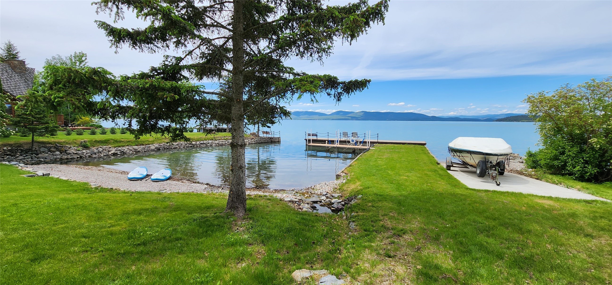 Polson, Montana 59860, United States, 4 Bedrooms Bedrooms, ,3 BathroomsBathrooms,Residential,Active,103590