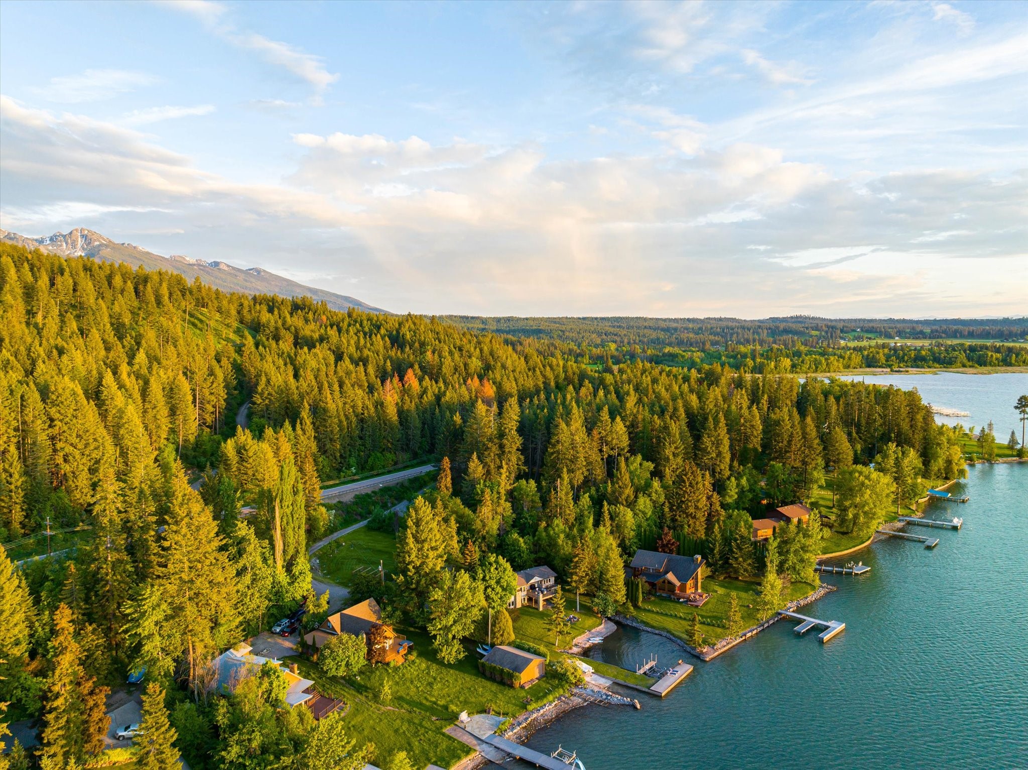 Polson, Montana 59860, United States, 4 Bedrooms Bedrooms, ,3 BathroomsBathrooms,Residential,Active,103590