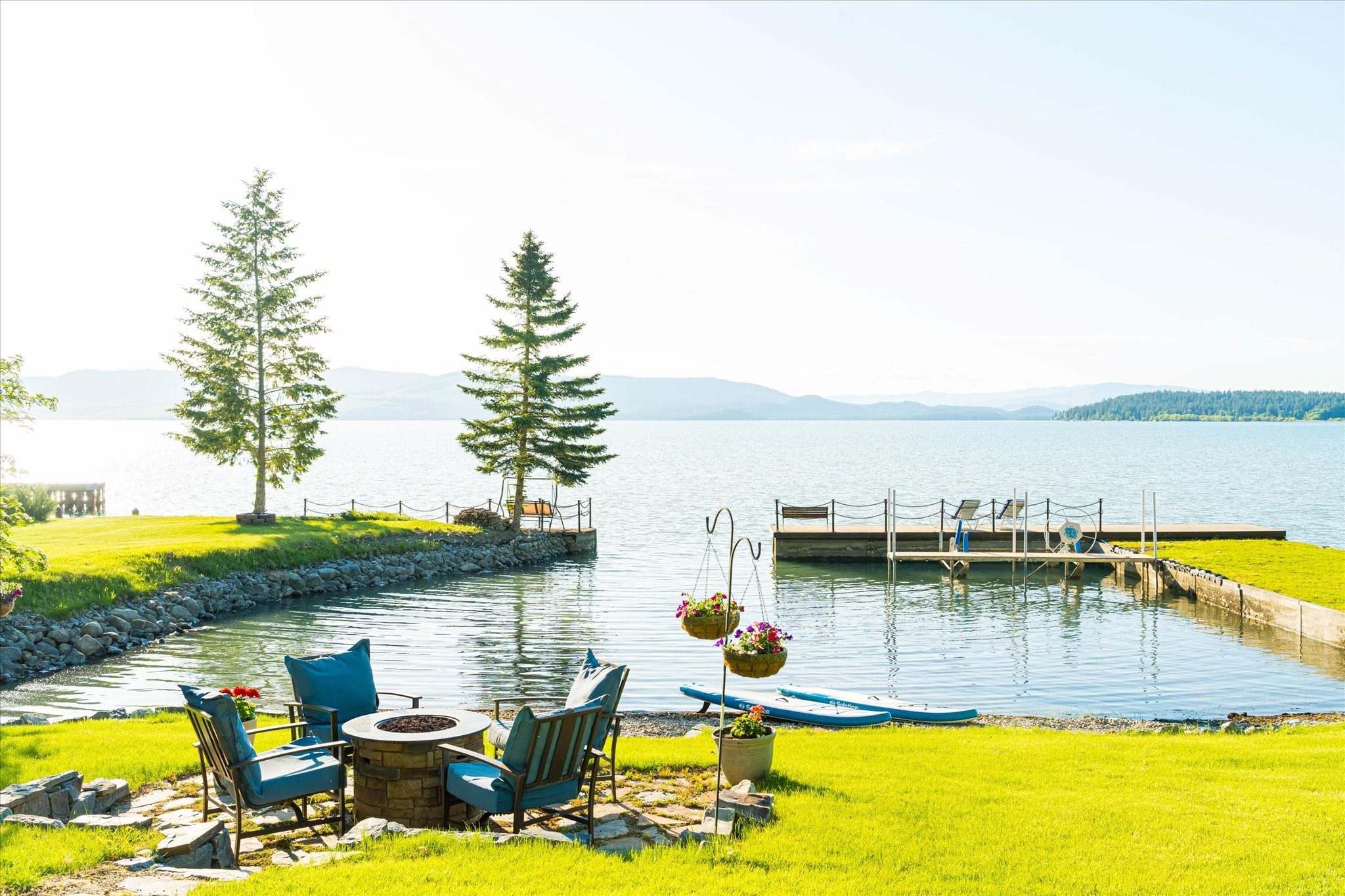 Polson, Montana 59860, United States, 4 Bedrooms Bedrooms, ,3 BathroomsBathrooms,Residential,Active,103590