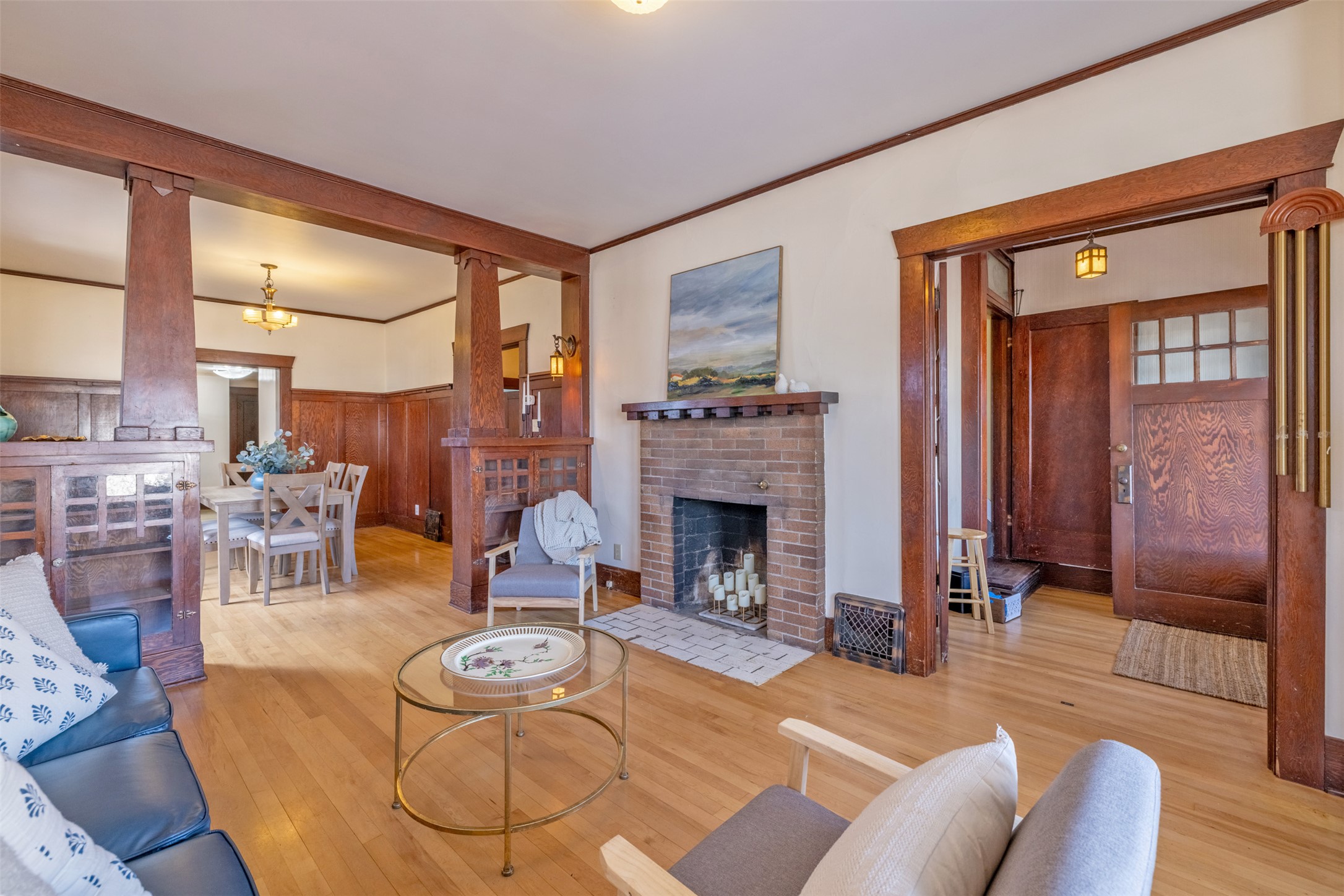 727 Breckenridge Street