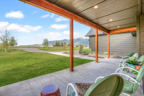 Tiny photo for 499 Jefferson Street, Kalispell, MT 59901 (MLS # 30069994)