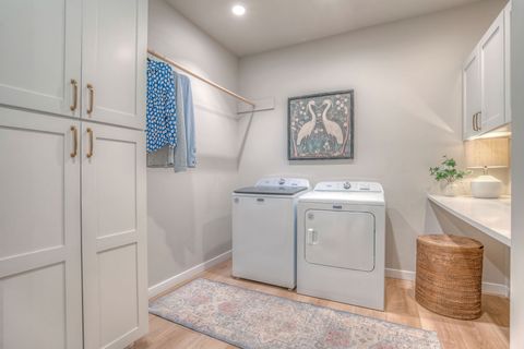 Tiny photo for 499 Jefferson Street, Kalispell, MT 59901 (MLS # 30069994)
