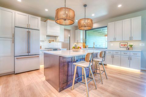 Tiny photo for 499 Jefferson Street, Kalispell, MT 59901 (MLS # 30069994)