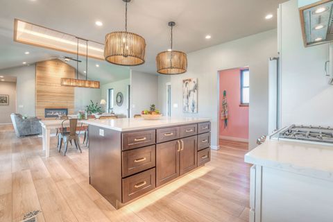 Tiny photo for 499 Jefferson Street, Kalispell, MT 59901 (MLS # 30069994)