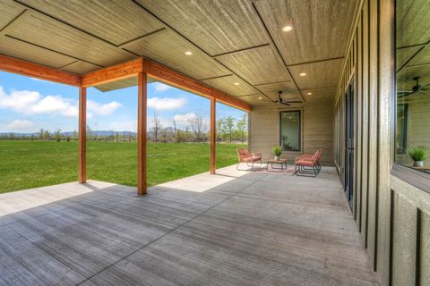 Tiny photo for 499 Jefferson Street, Kalispell, MT 59901 (MLS # 30069994)