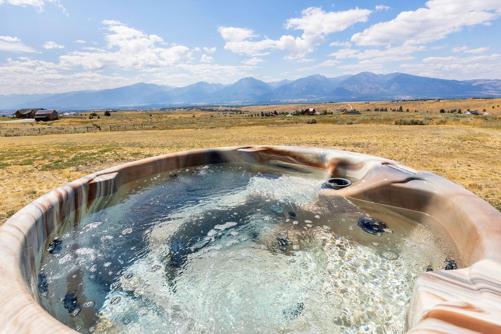 Photo of 652 Pathfinder Road S, Stevensville, MT 59870 (MLS # 30059885)