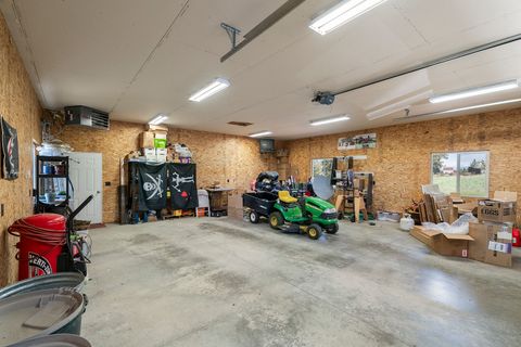 Tiny photo for 2 Grassy Mountain Road, Clancy, MT 59634 (MLS # 30073370)