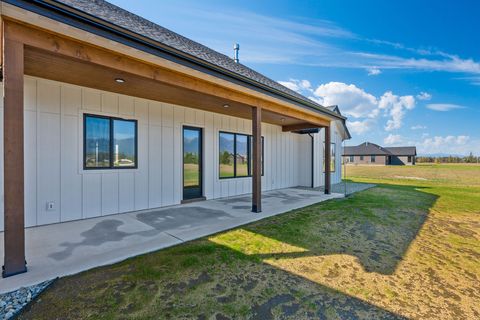 Tiny photo for 25 S Scarface Peak Court, Kalispell, MT 59901 (MLS # 30070297)
