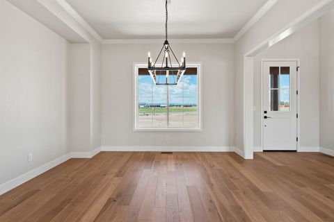 Tiny photo for 25 S Scarface Peak Court, Kalispell, MT 59901 (MLS # 30070297)