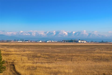 Tiny photo for 881 Lone Coyote Trail, Kalispell, MT 59901 (MLS # 30056257)