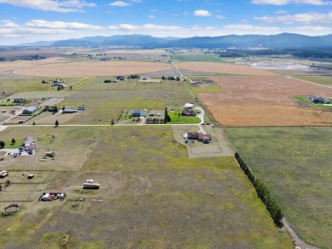 Tiny photo for 881 Lone Coyote Trail, Kalispell, MT 59901 (MLS # 30056257)