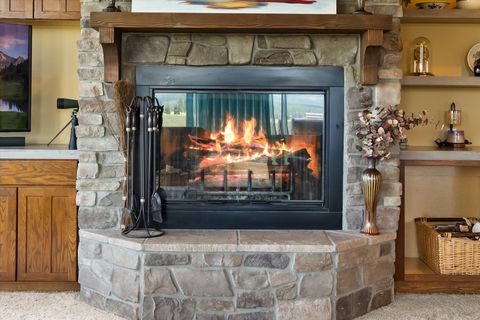 Tiny photo for 881 Lone Coyote Trail, Kalispell, MT 59901 (MLS # 30056257)