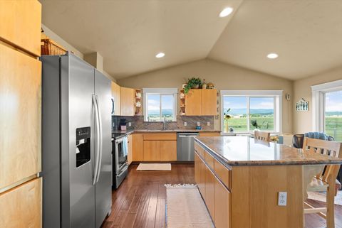 Tiny photo for 881 Lone Coyote Trail, Kalispell, MT 59901 (MLS # 30056257)