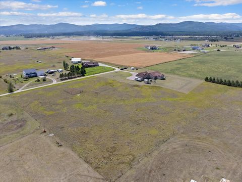 Tiny photo for 881 Lone Coyote Trail, Kalispell, MT 59901 (MLS # 30056257)