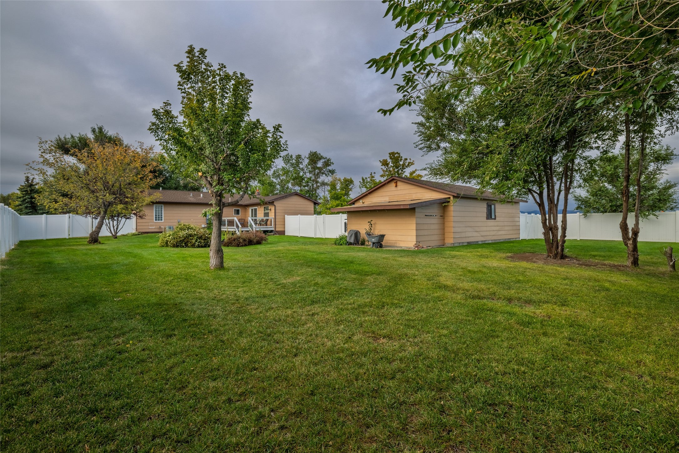 2595 Prickley Pear Avenue