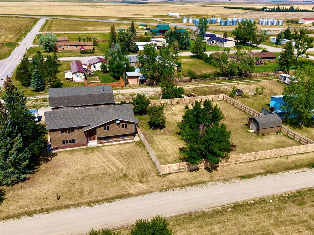 Photo of 101 Pondera Avenue, Valier, MT 59486 (MLS # 30076868)