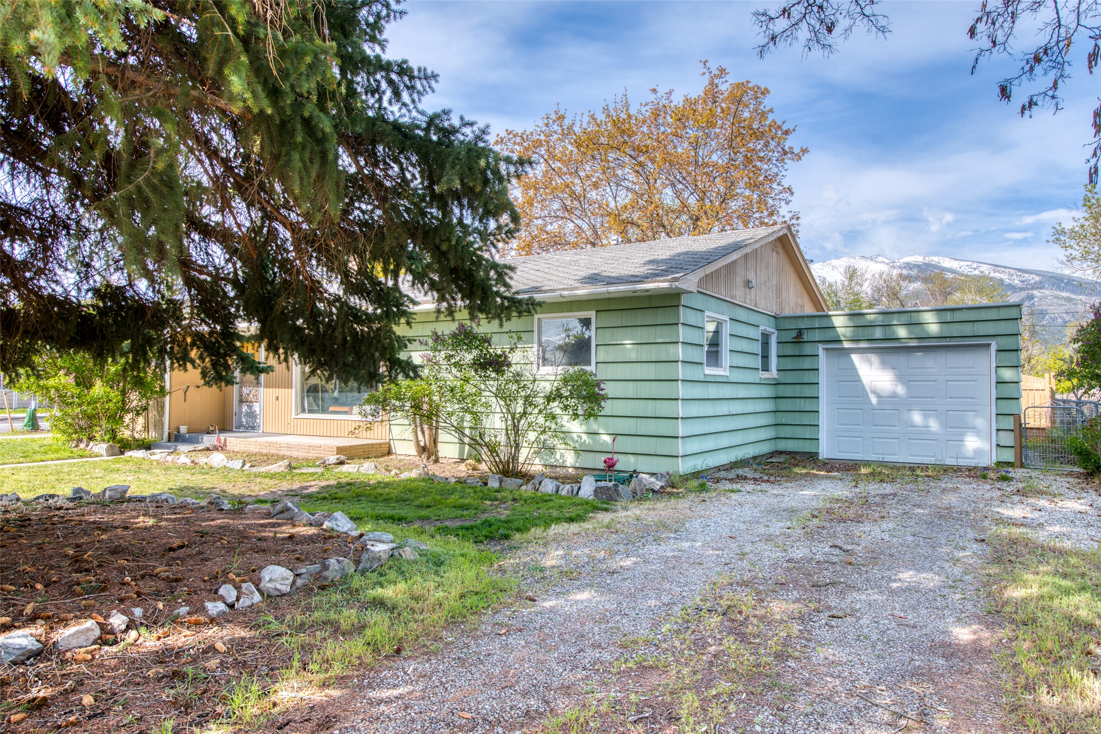 417 S 8th Street