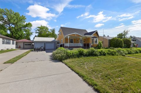 Photo of 2324 6th Avenue S, Great Falls, MT 59405 (MLS # 30071012)