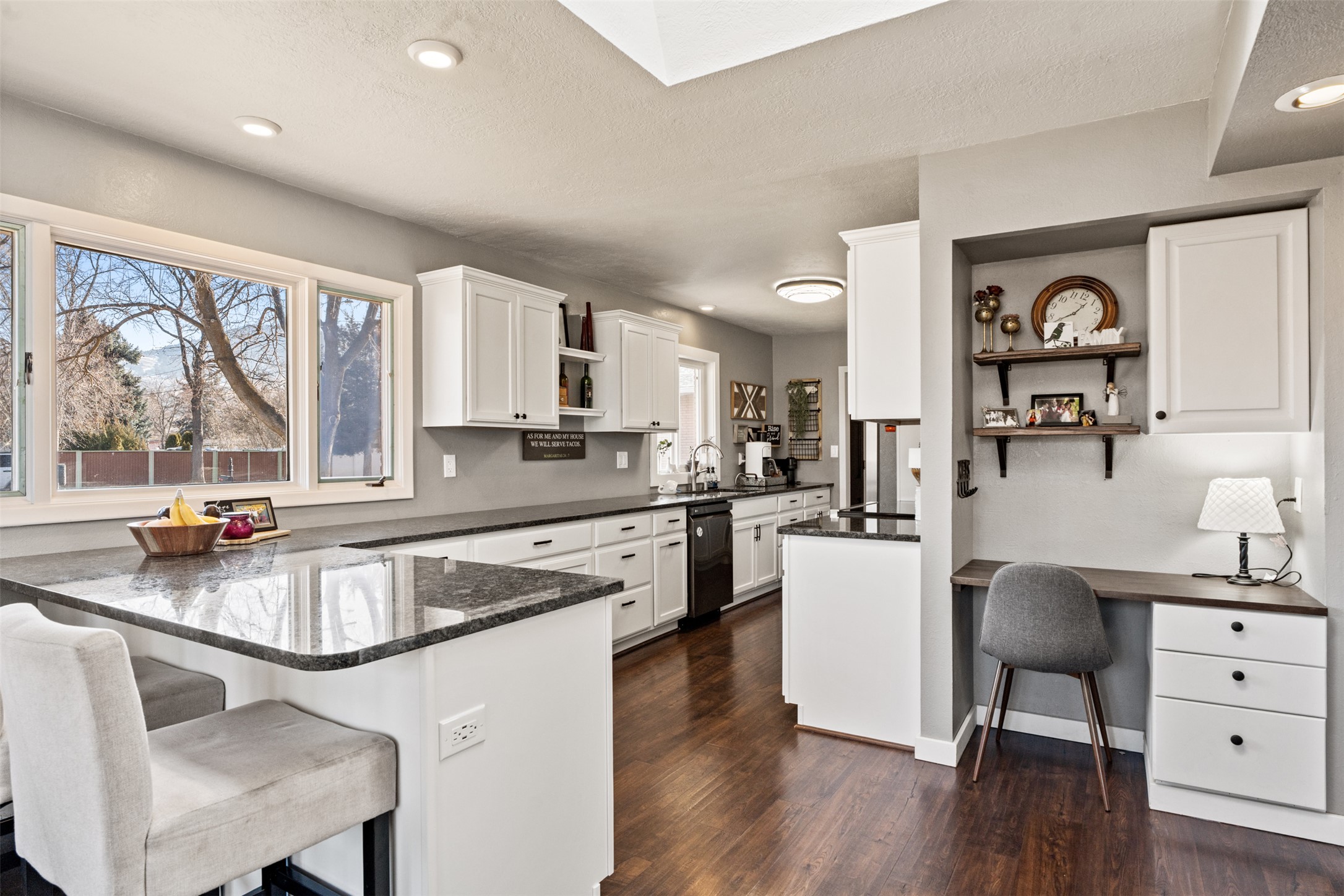 2324 Cloverdale Drive