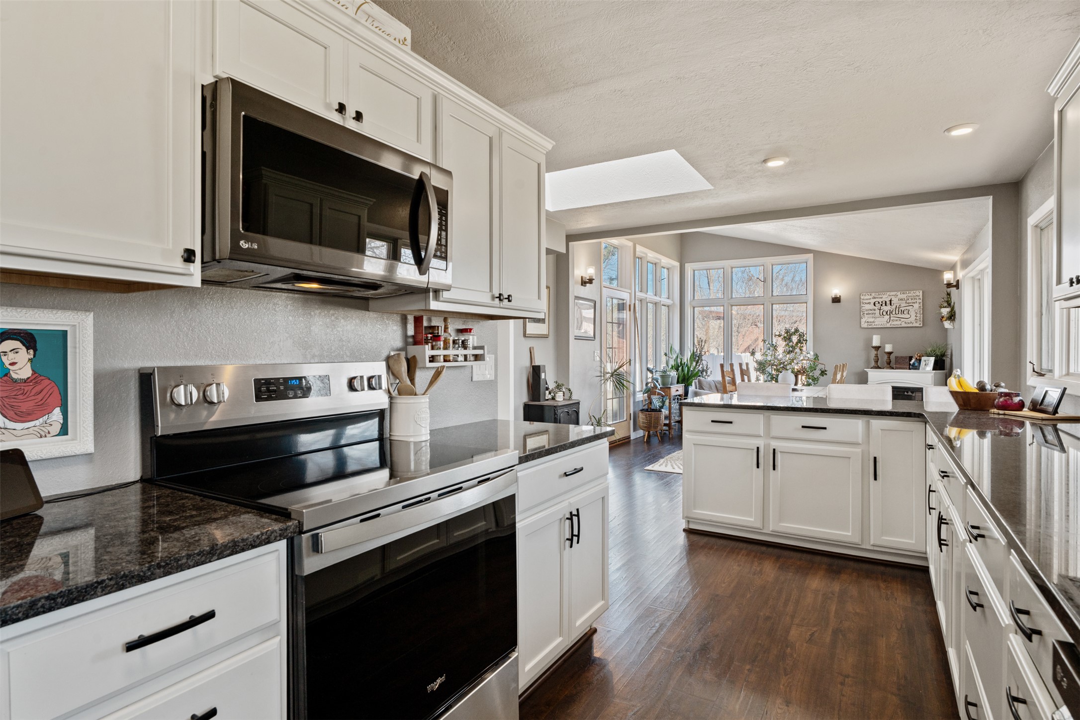 2324 Cloverdale Drive