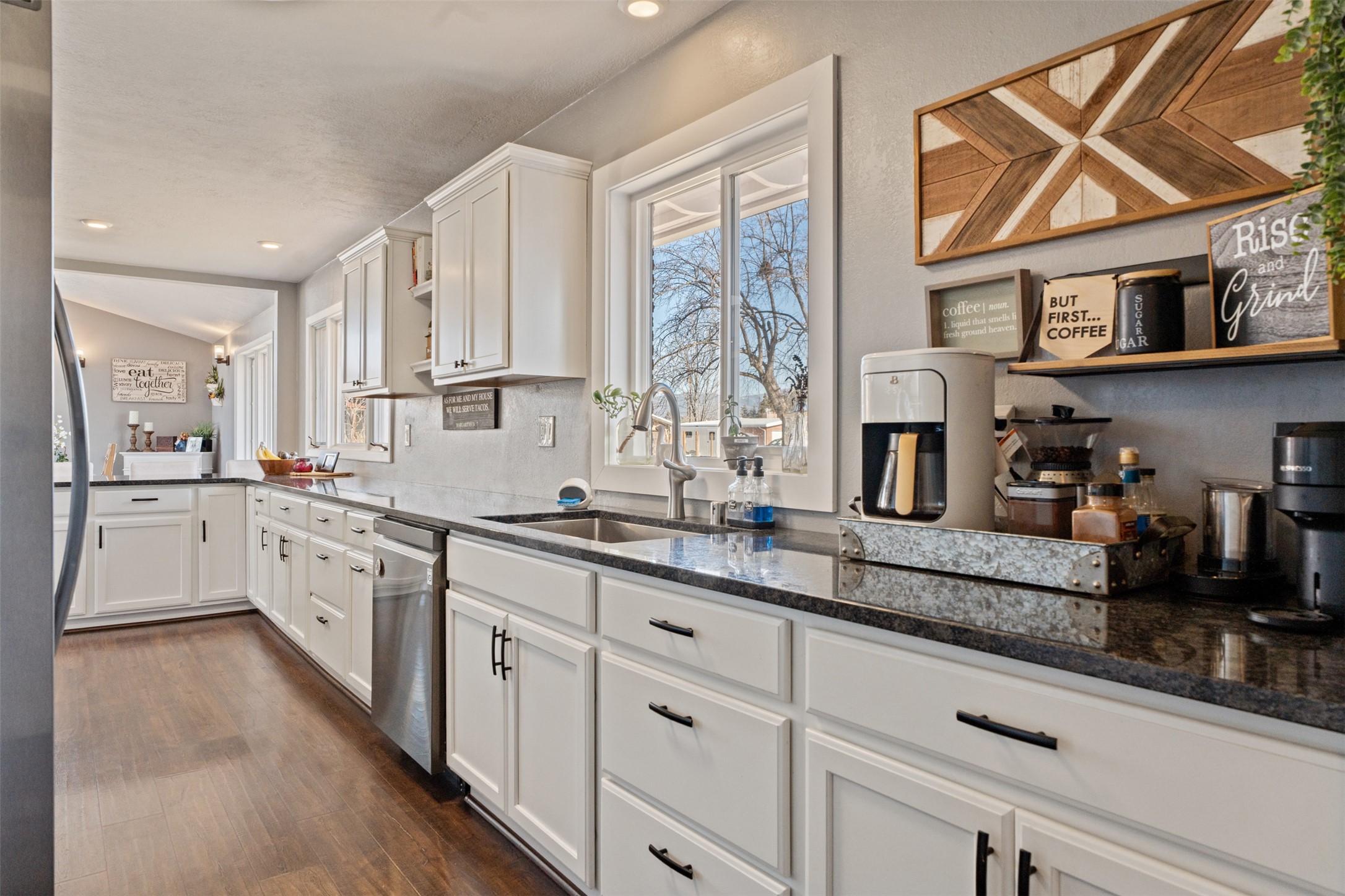 2324 Cloverdale Drive