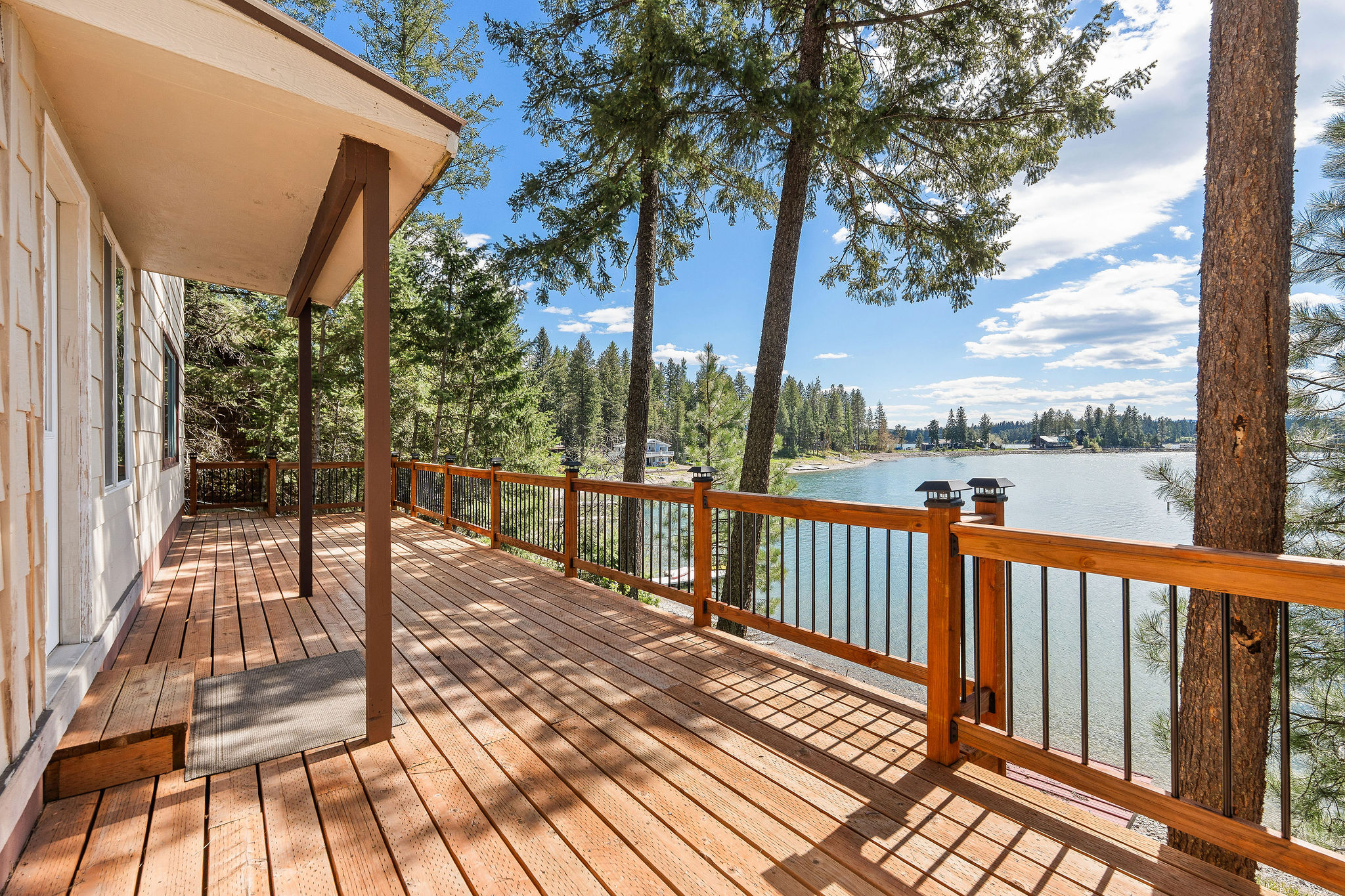1130 Echo Lake Road