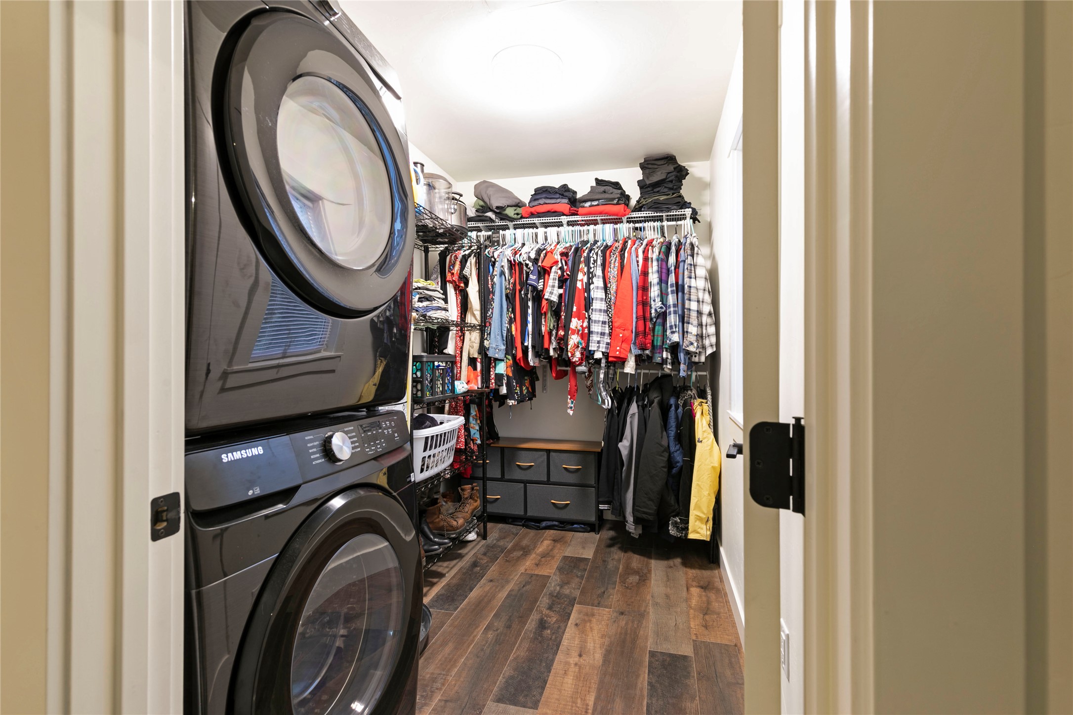 Clinton, Montana 59825, United States, 1 Bedroom Bedrooms, ,1 BathroomBathrooms,Residential,Active,247600