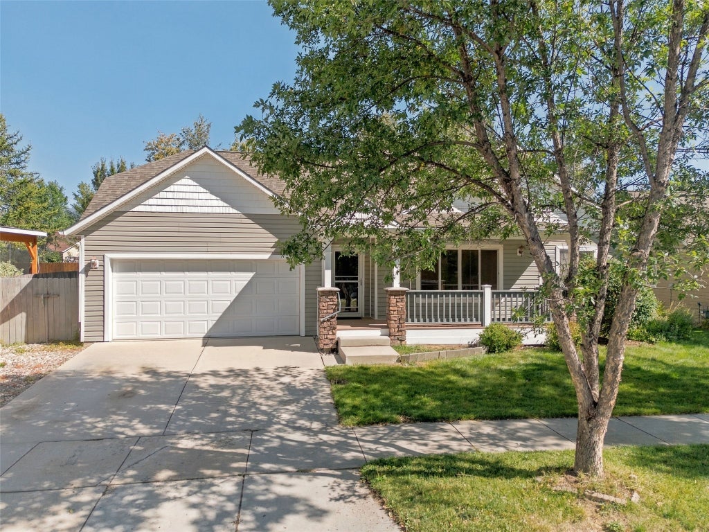 Photo of 3928 Concord Drive, Missoula, MT 59808 (MLS # 30077751)