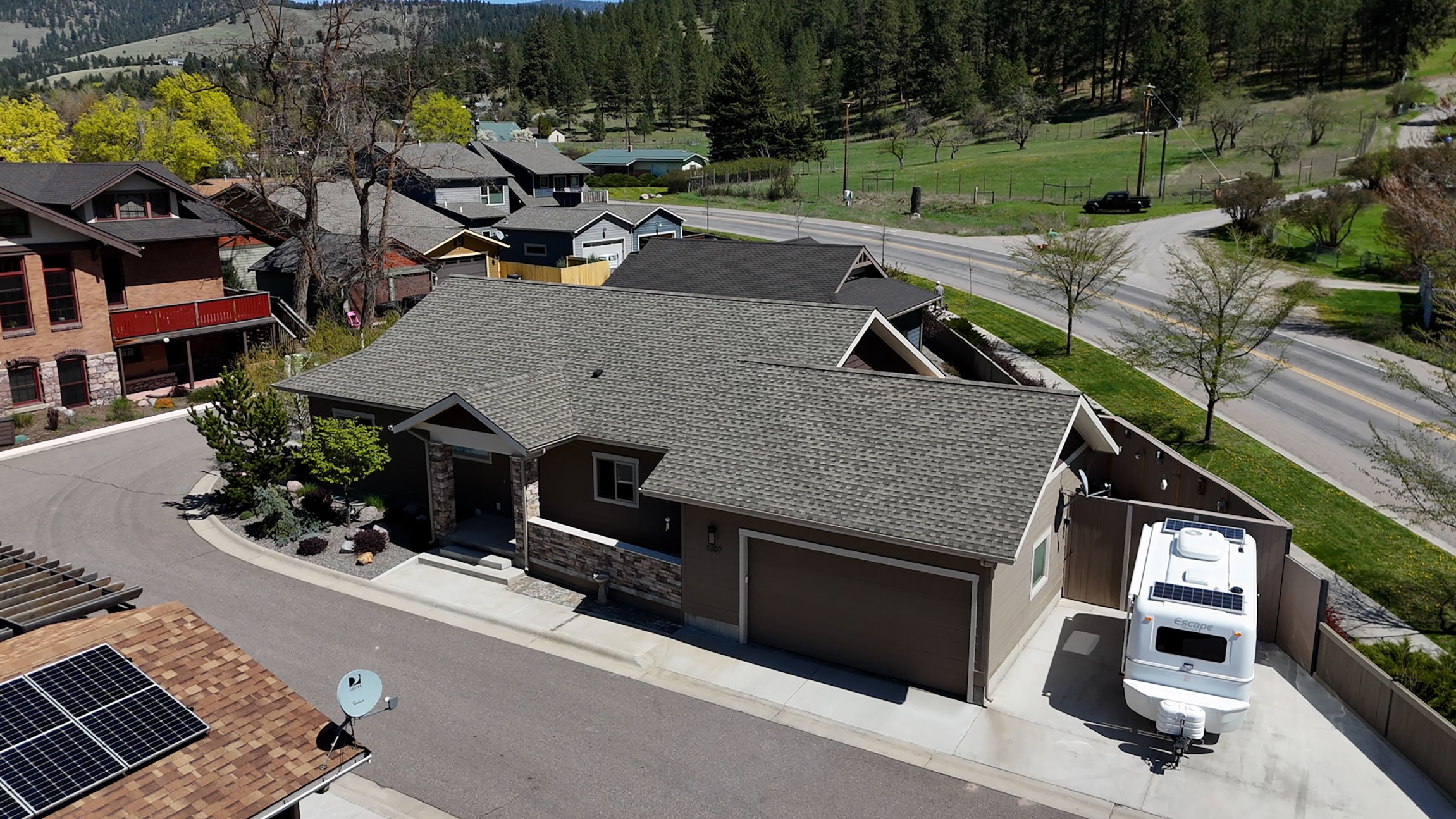 1207 Gilbert Court