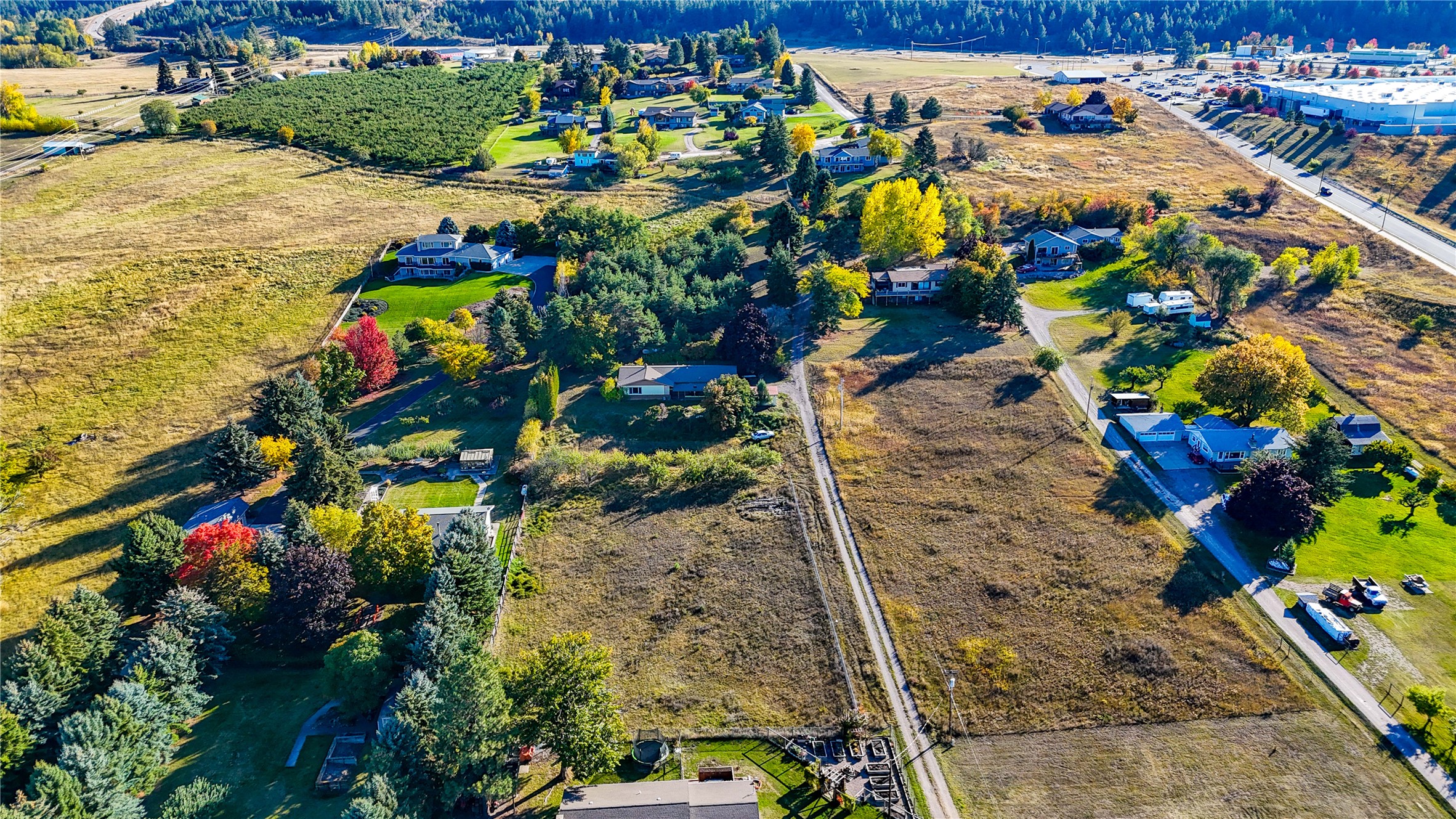 Polson, Montana 59860, United States, 3 Bedrooms Bedrooms, ,2 BathroomsBathrooms,Residential,Active,228212