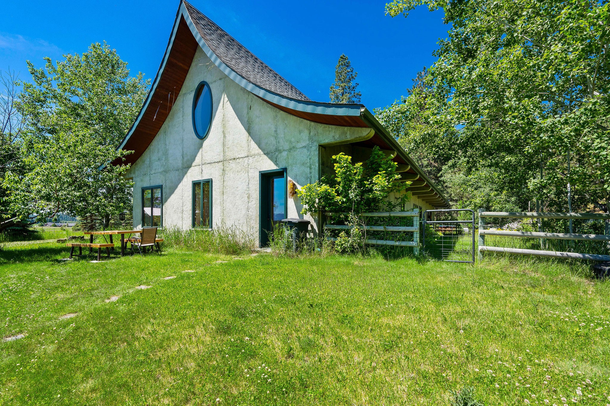 233 Coverdell Road