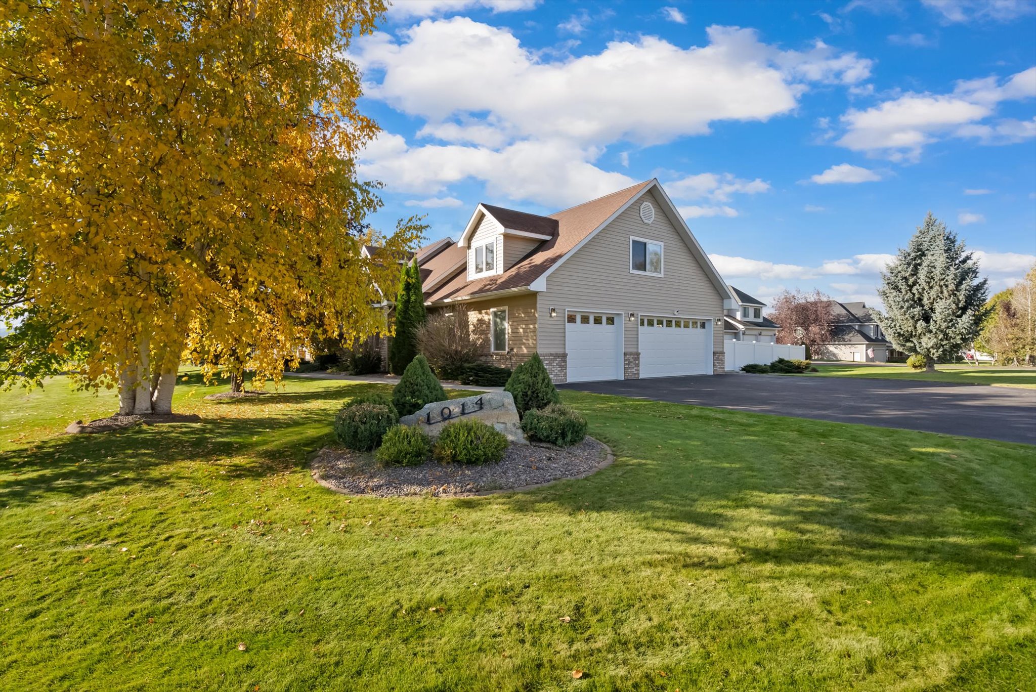 1014 Walton Drive