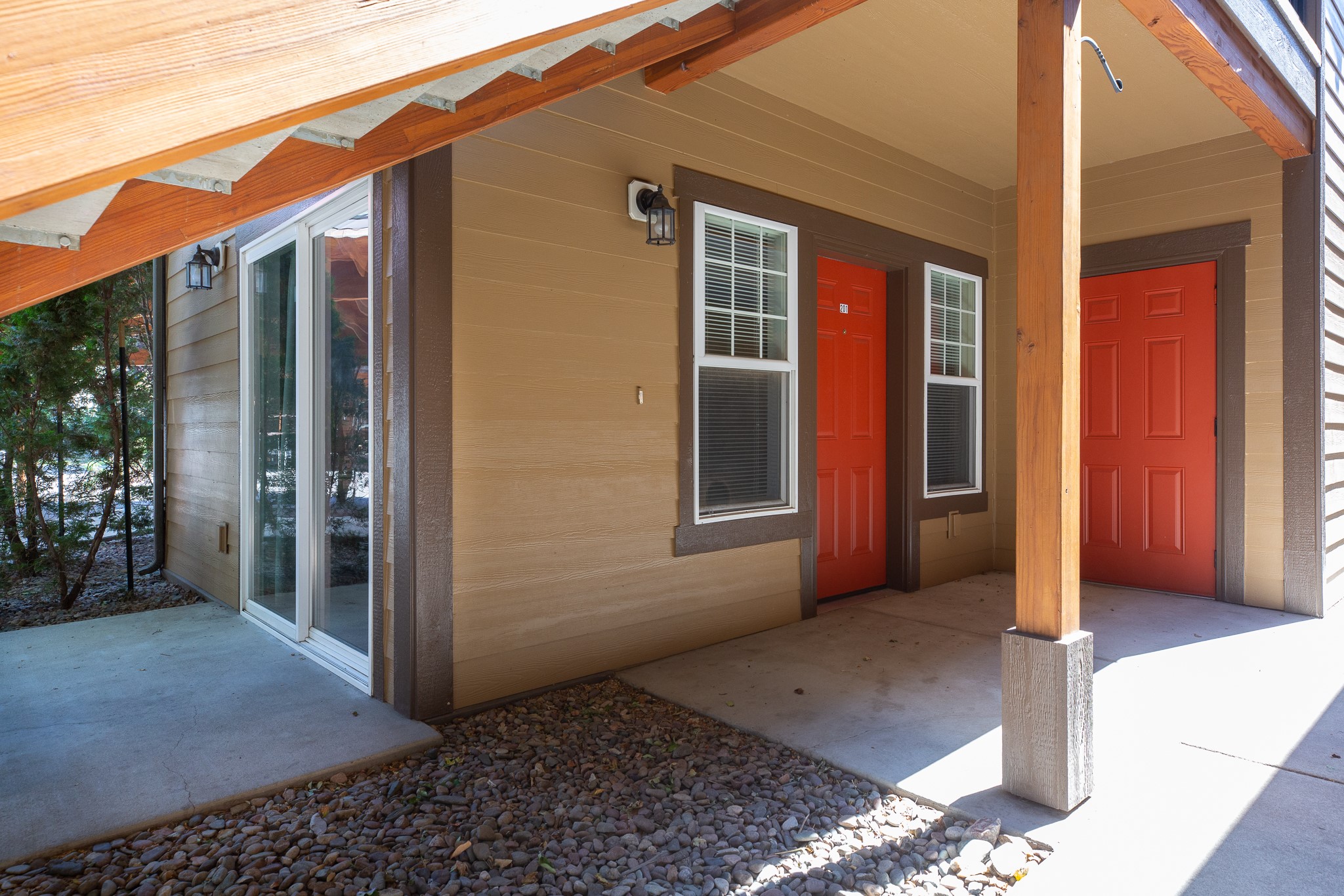 2904 Tina Avenue 201