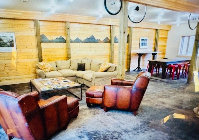 855 Beaver Lake Road