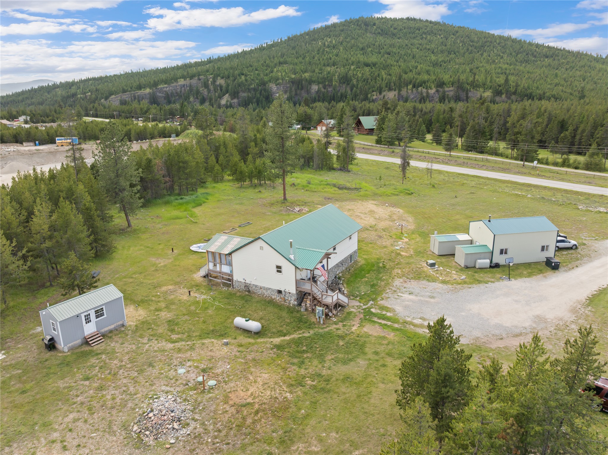 9390 US Highway 2 W
