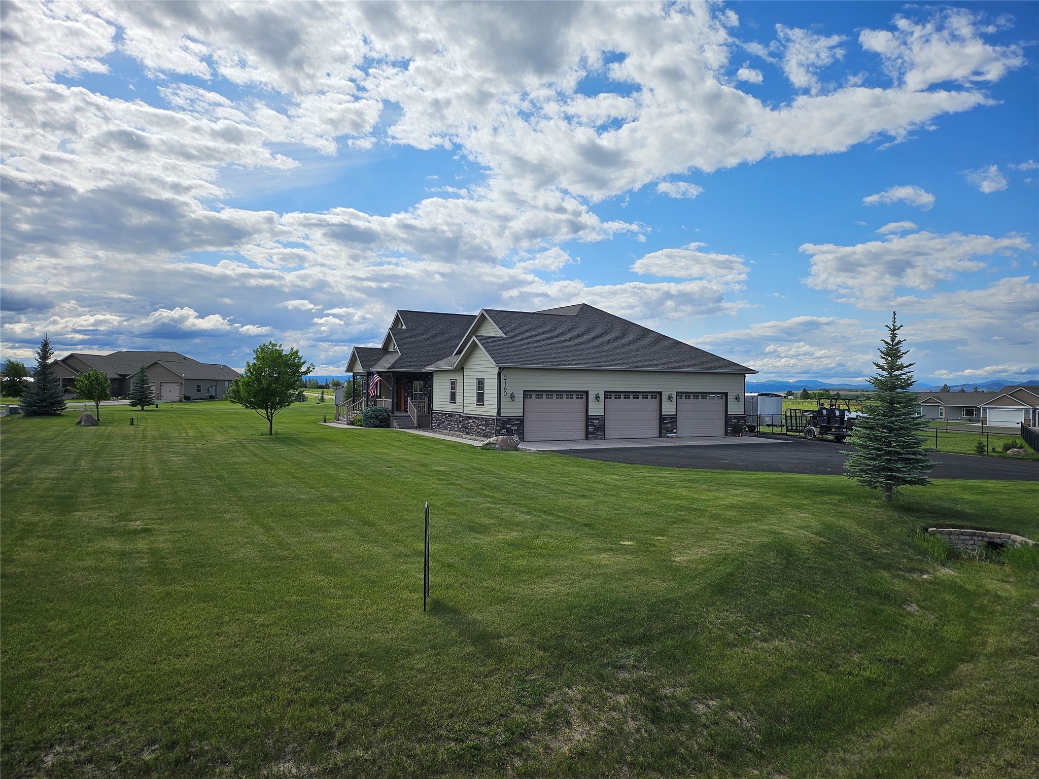 East Helena, Montana 59635, United States, 6 Bedrooms Bedrooms, ,4 BathroomsBathrooms,Residential,Active,104833