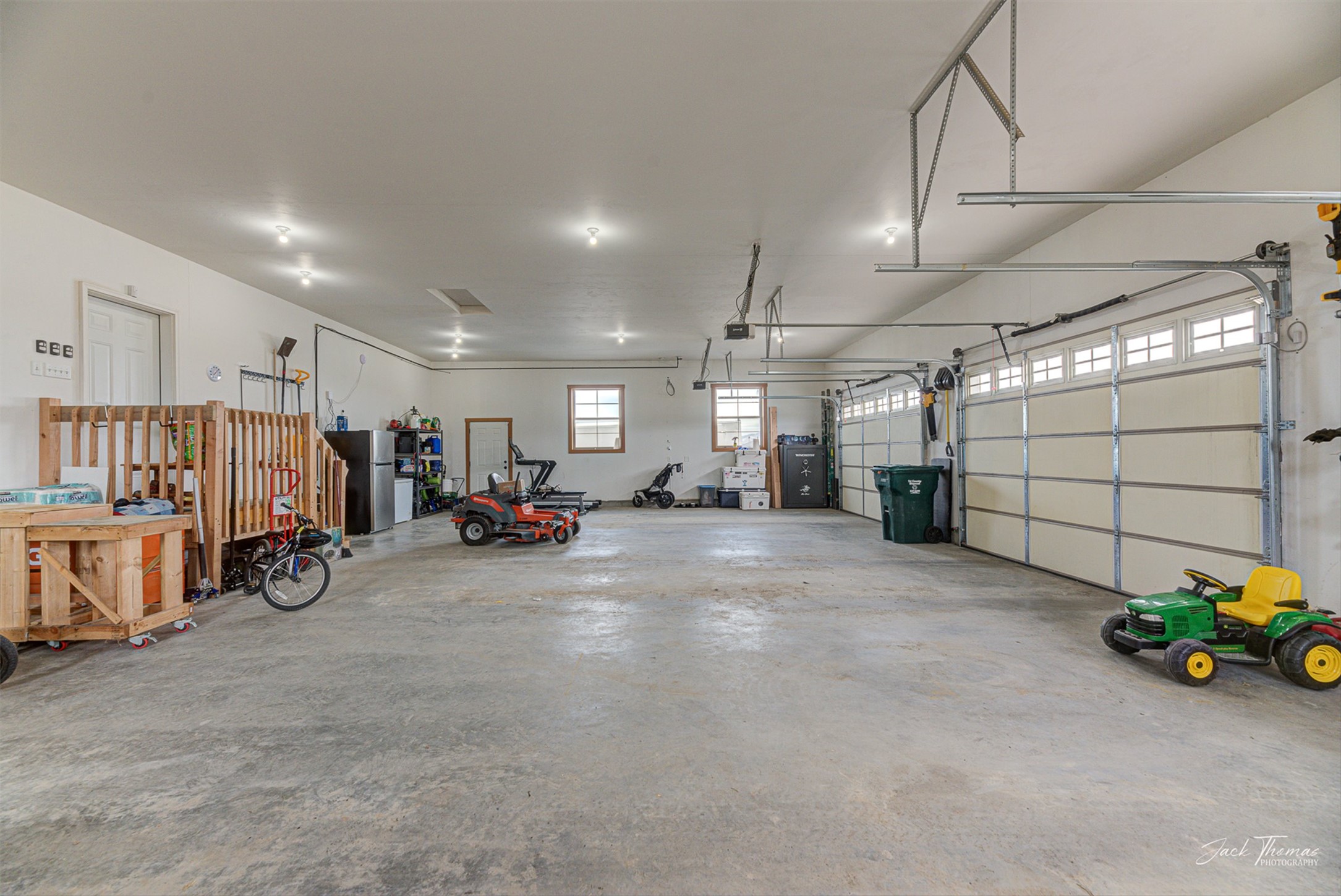 East Helena, Montana 59635, United States, 6 Bedrooms Bedrooms, ,4 BathroomsBathrooms,Residential,Active,104833