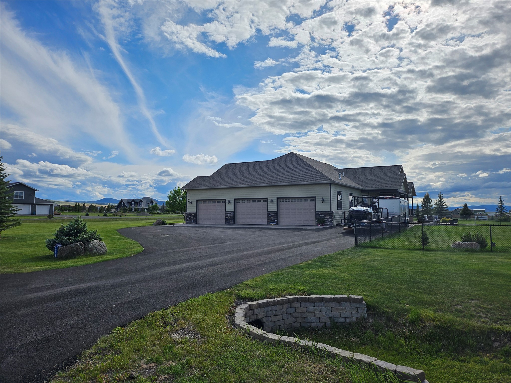 East Helena, Montana 59635, United States, 6 Bedrooms Bedrooms, ,4 BathroomsBathrooms,Residential,Active,104833