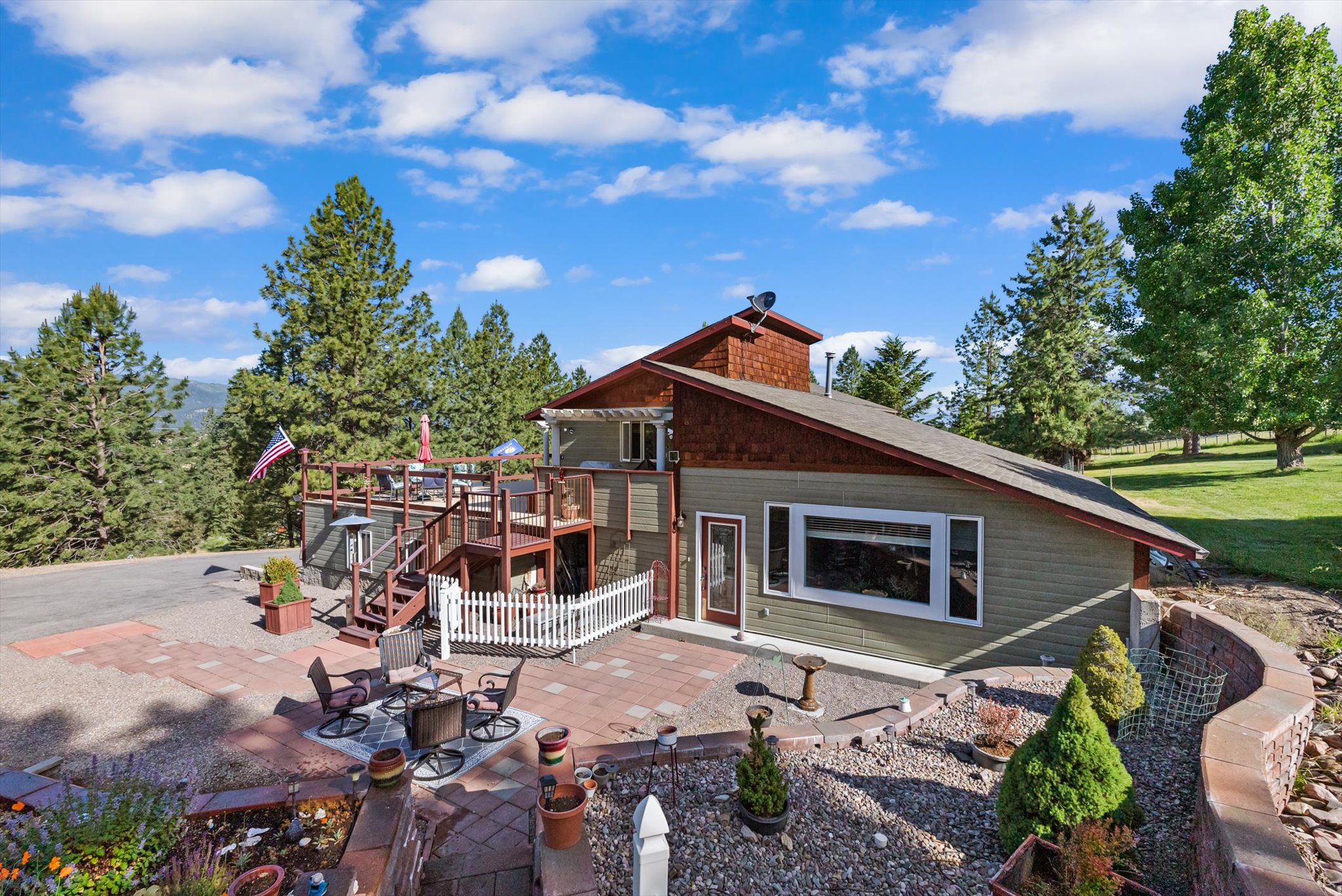 6350 S Meadowwood Lane