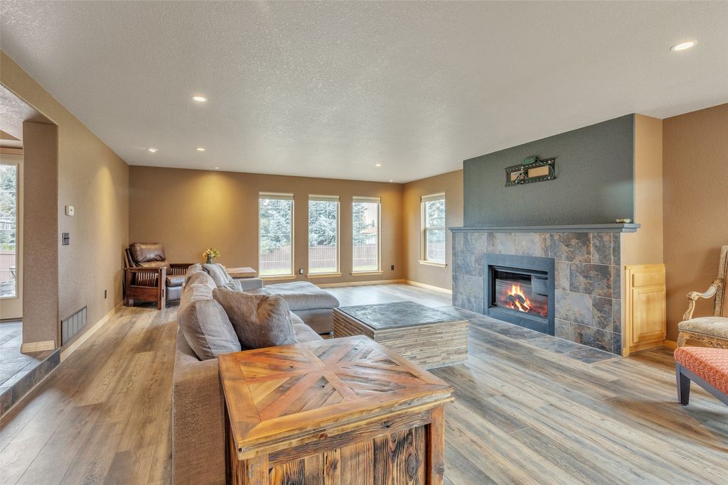 Photo of 407 Joseph Drive, Corvallis, MT 59828 (MLS # 30070599)
